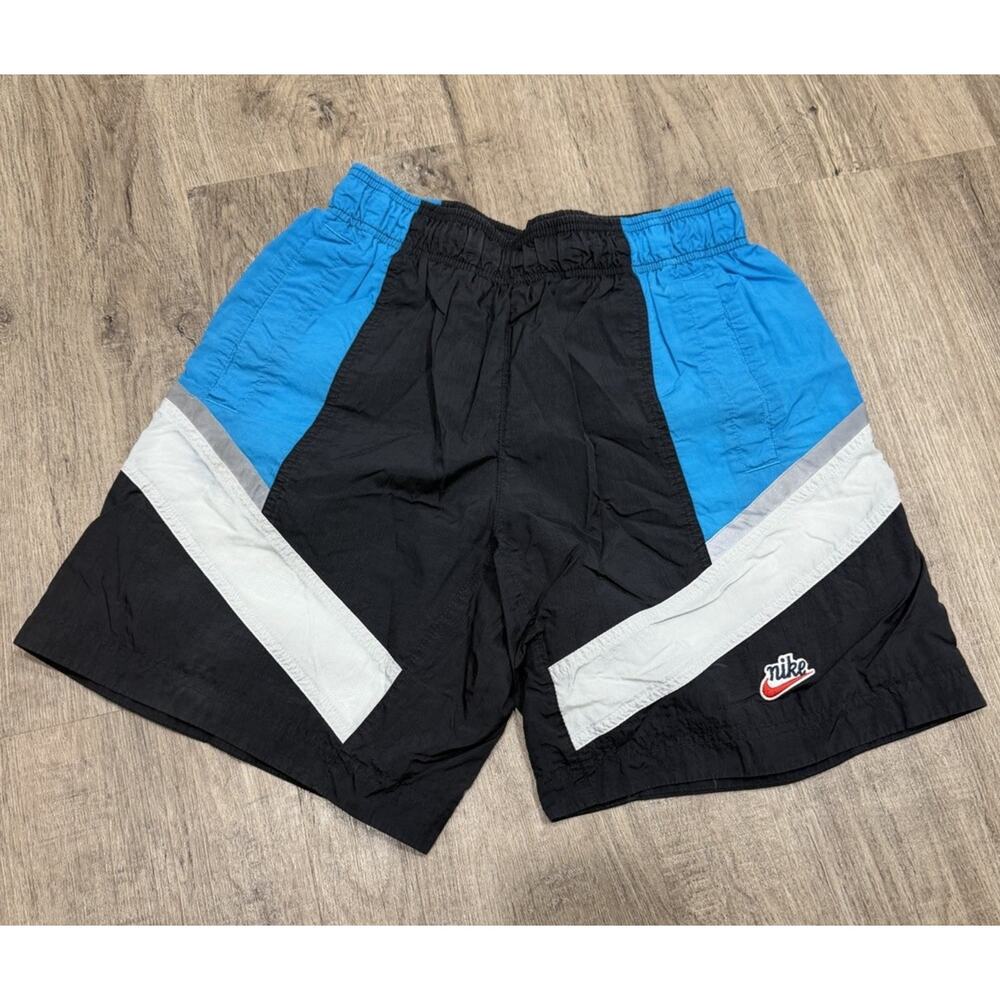 Vintage Nike Throwback Retro Nylon Windbreaker Heritage Shorts Mens M